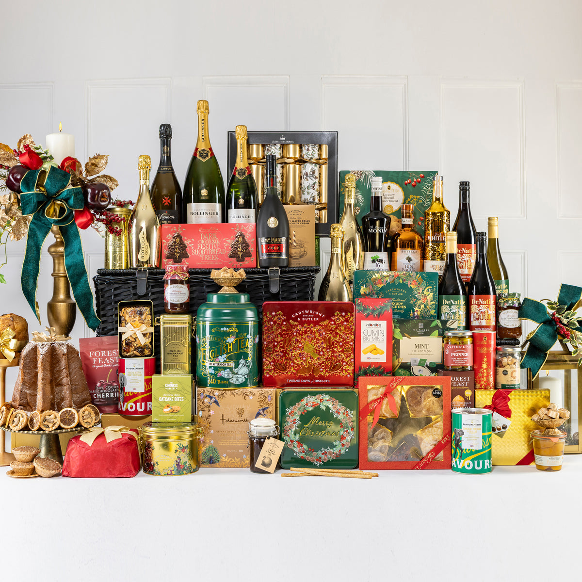 The Holly & Ivy Champagne Hamper