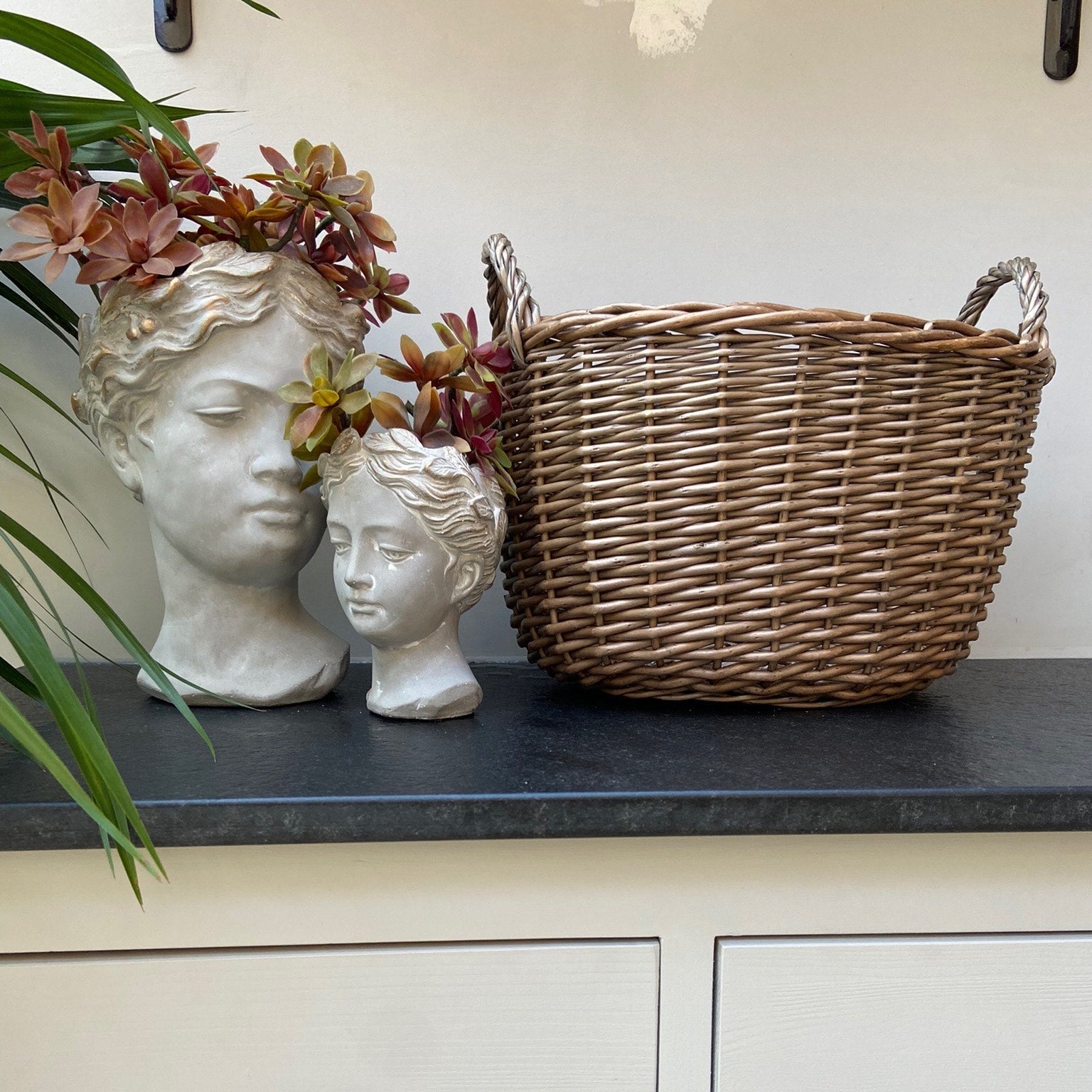 The Cotswold Wicker Basket