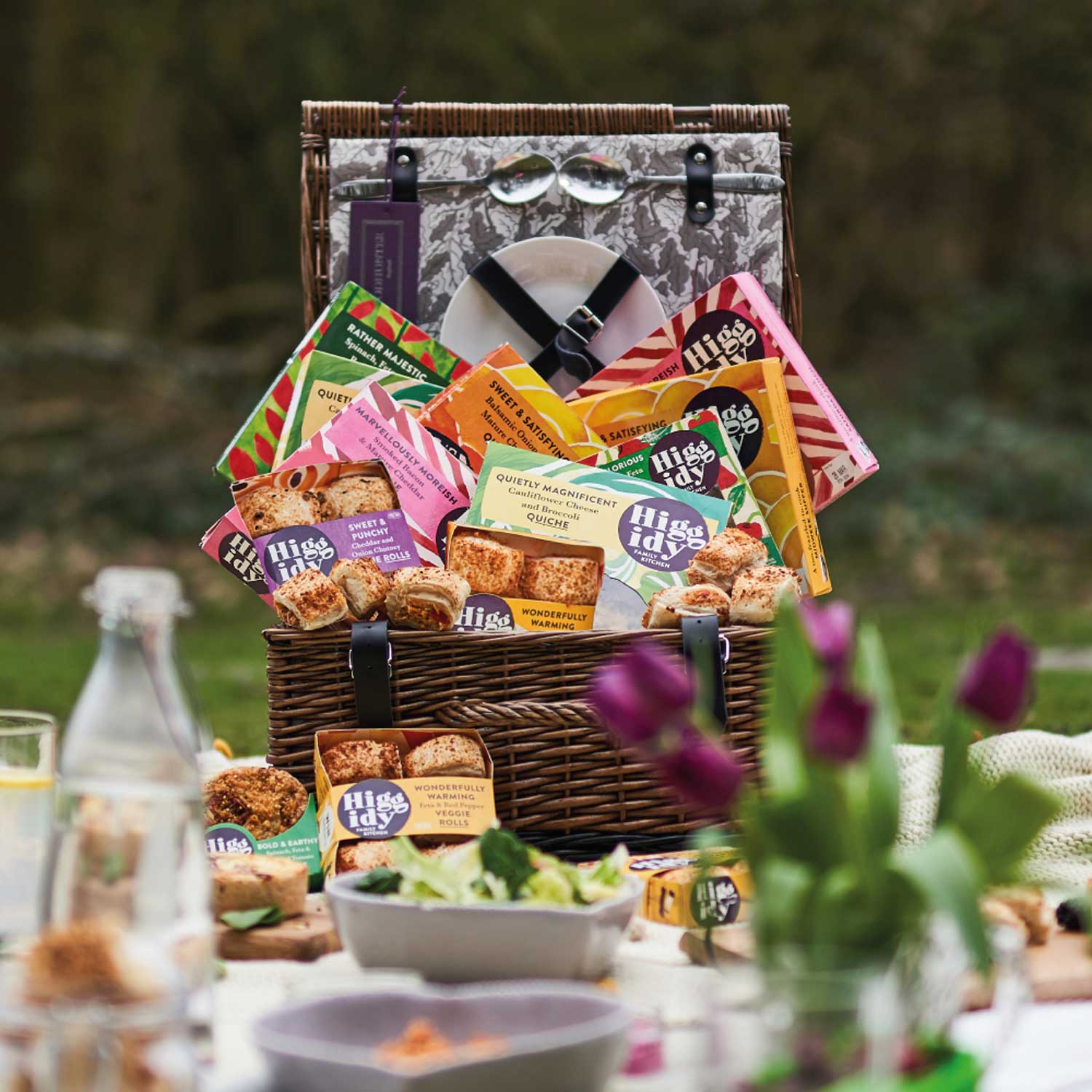 The Perfect Place Fitted Picnic Basket